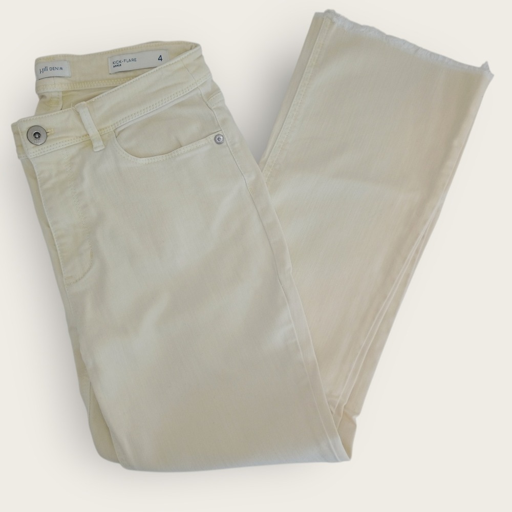 J Jill Womens Jeans Sz 4 Denim Kick Flare Ankle‎ Jeans Cream Size 4 Frayed Hem